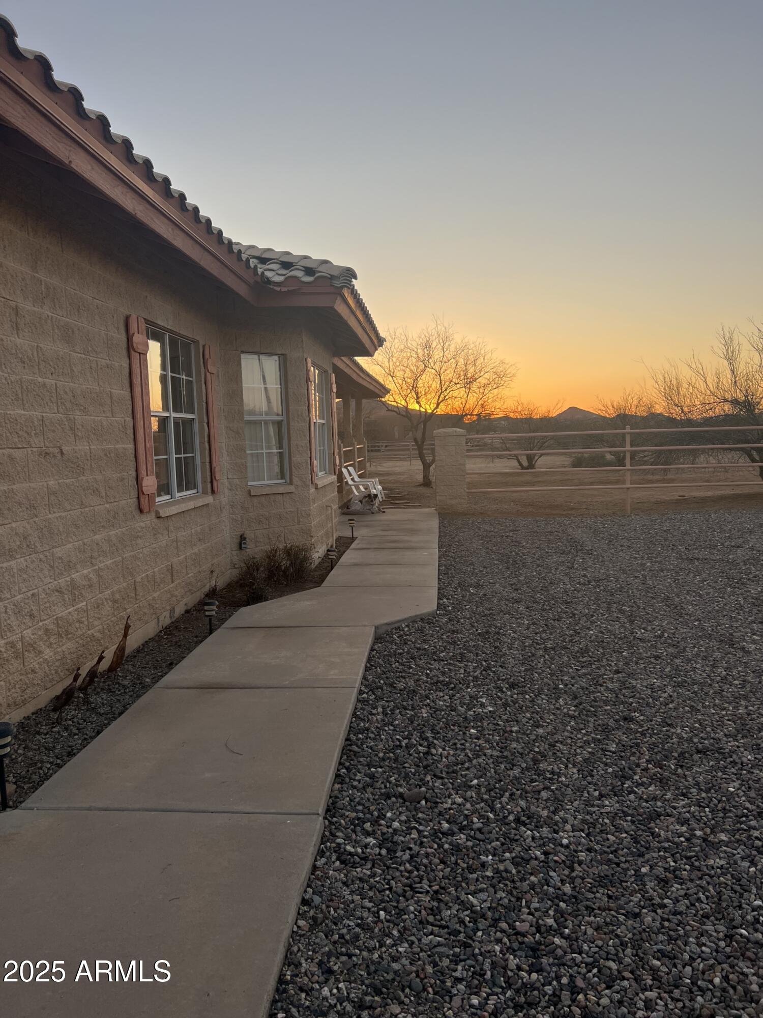 23 East Cloud Road Phoenix, AZ 85086 - Photo 50 of 62 IMG_0019-scaled