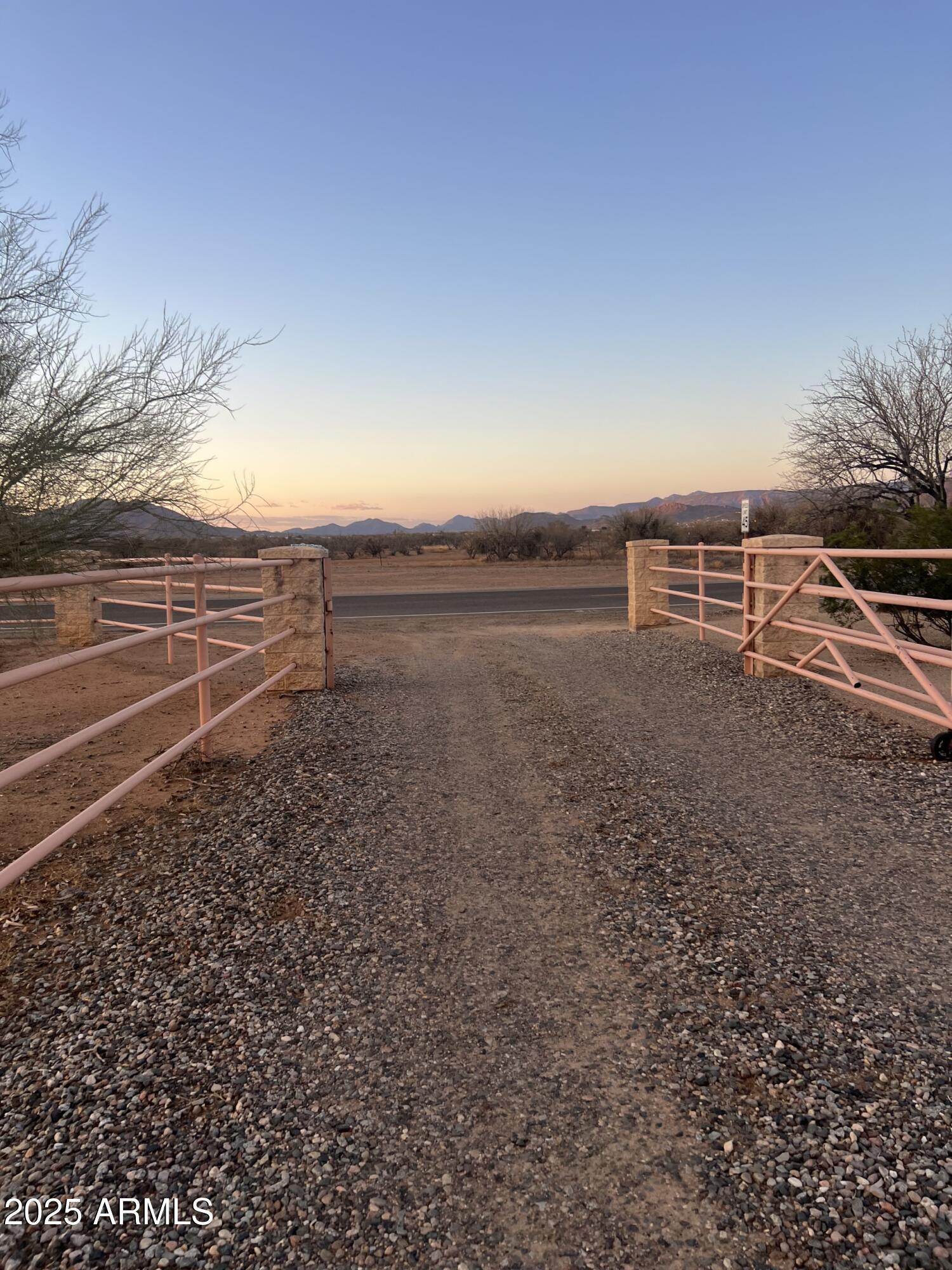 23 East Cloud Road Phoenix, AZ 85086 - Photo 53 of 62 IMG_0021-scaled