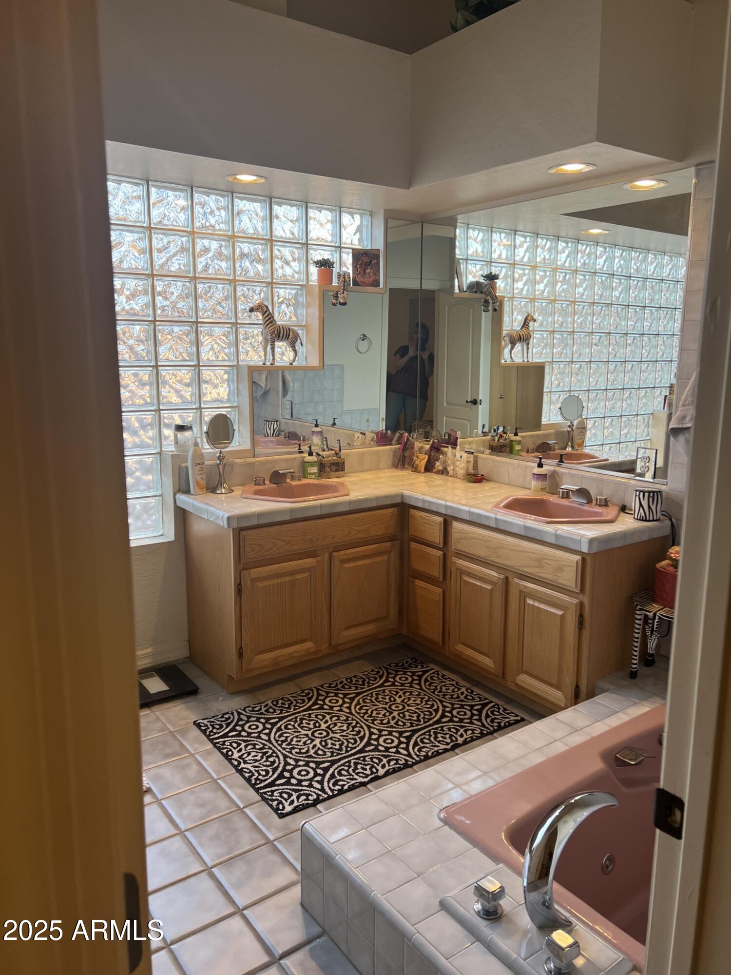 23 East Cloud Road Phoenix, AZ 85086 - Photo 10 of 62 IMG_99833-scaled