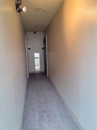 $195,000 | 1002 West 7th Avenue, Unit 201, Spokane, WA 99204