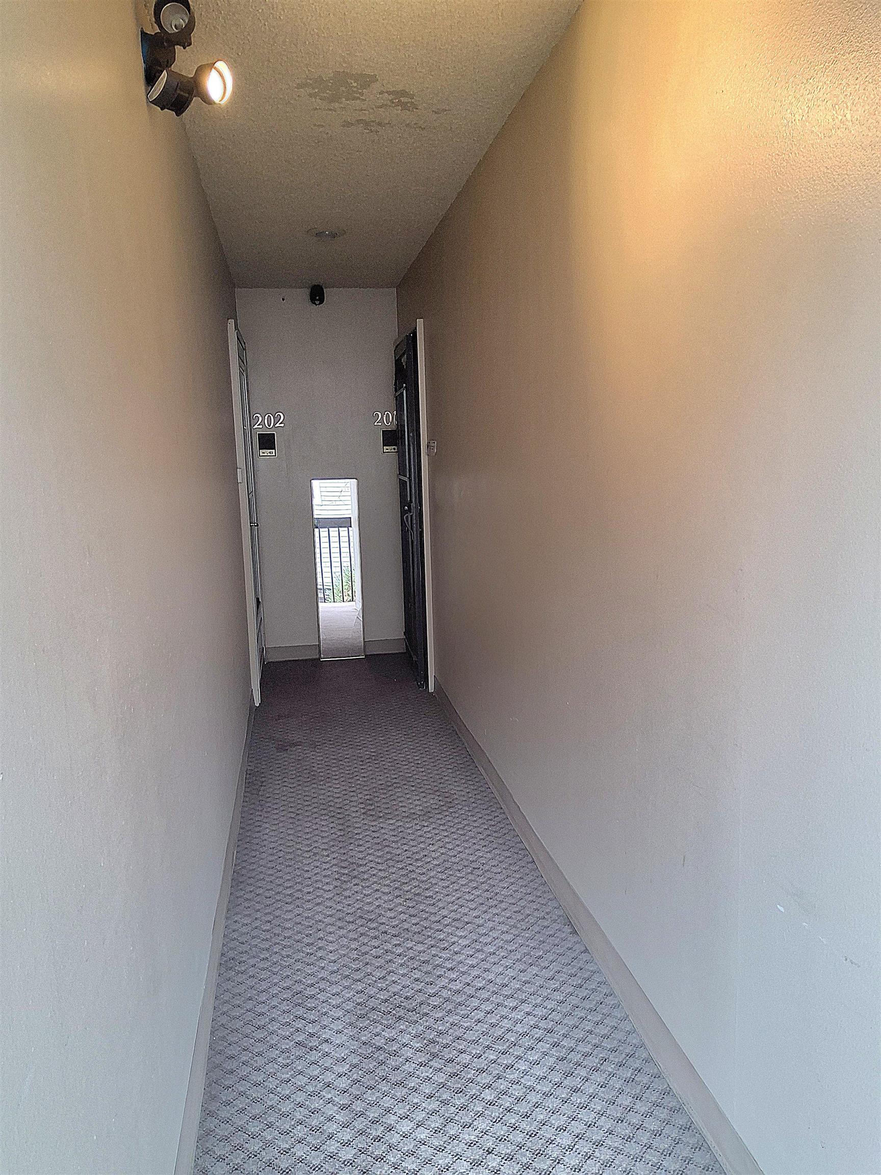 1002 West 7th Avenue, Unit 201 Spokane, WA 99204 - Photo 4 of 27