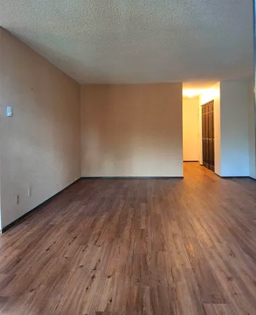 $195,000 | 1002 West 7th Avenue, Unit 201, Spokane, WA 99204