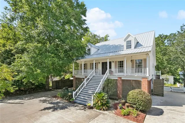 $548,000 | 18122 Monga Drive, Covington, LA 70433
