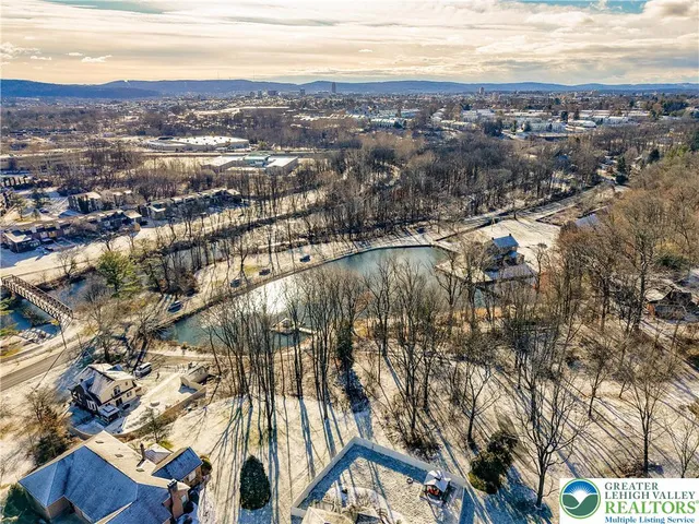 $849,000 | 845 Mallard Drive, Whitehall, PA 18052