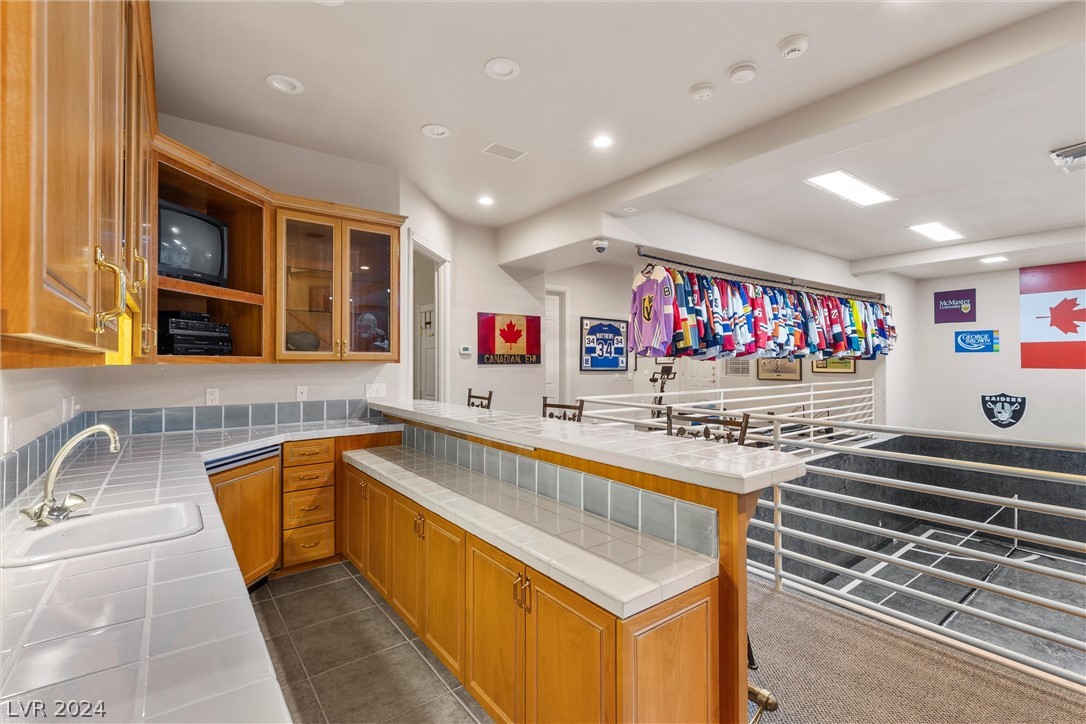 2086 Troon Drive Henderson, NV 89074 - Photo 26 of 66