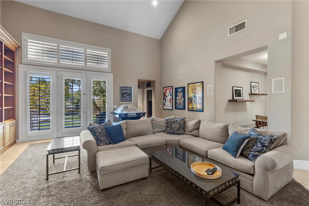 2086 Troon Drive Henderson, NV 89074 - Photo 6 of 66