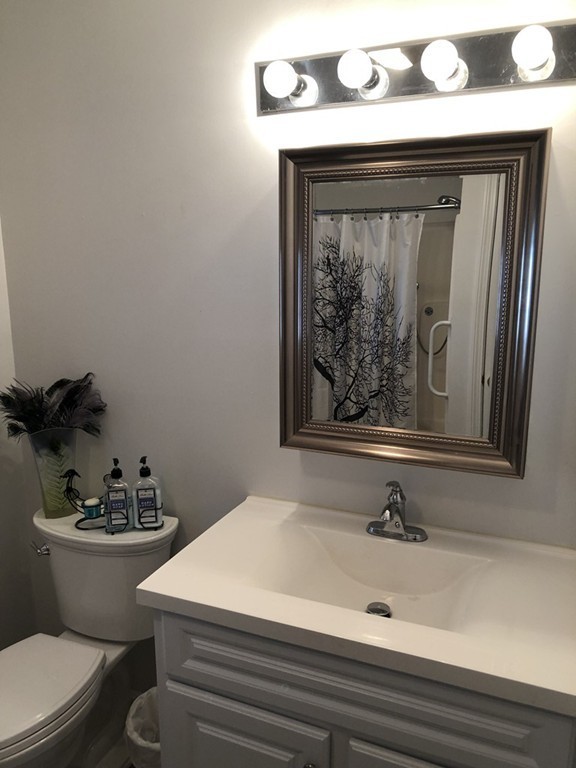 396 Boston Road, Unit 204 Billerica, MA 01821 - Photo 10 of 24