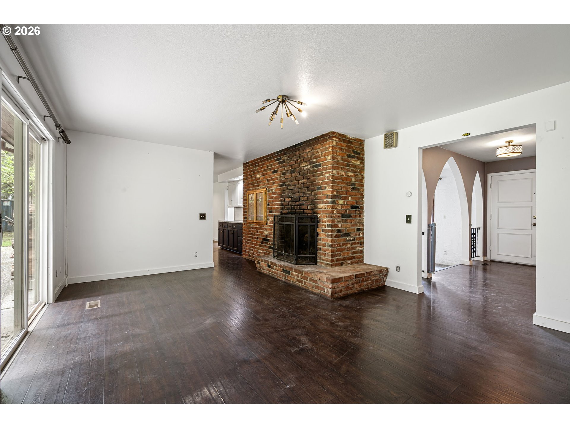 28974 Gimpl Hill Road Eugene, OR 97402 - Photo 11 of 48