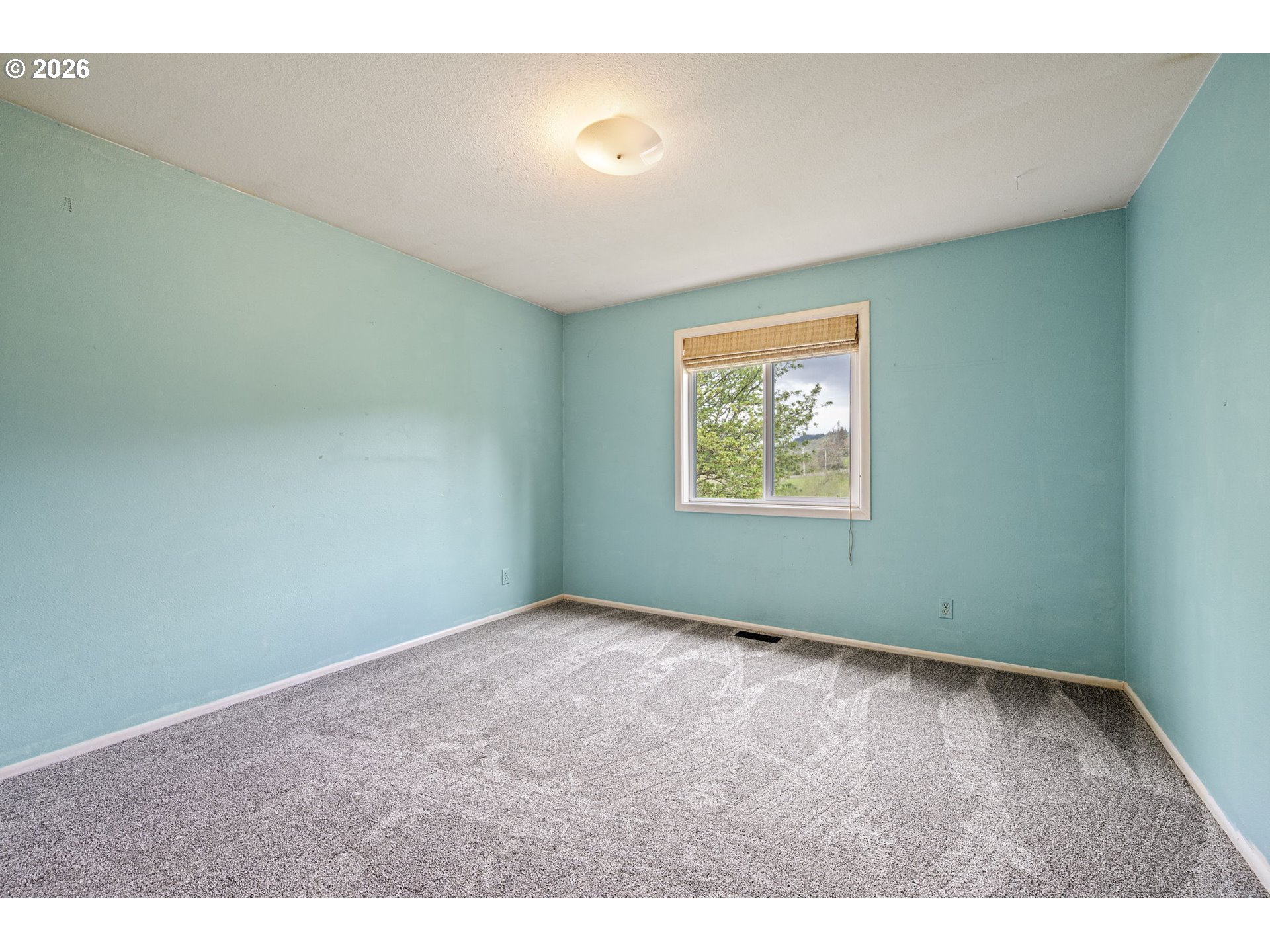 28974 Gimpl Hill Road Eugene, OR 97402 - Photo 27 of 48