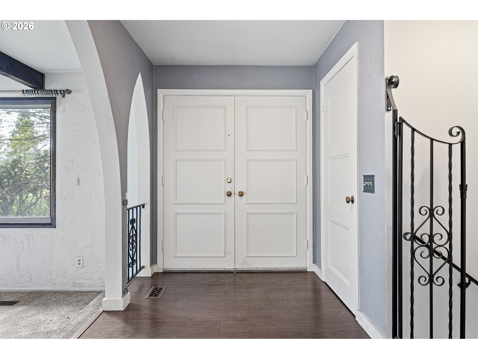 28974 Gimpl Hill Road Eugene, OR 97402 - Photo 3 of 48