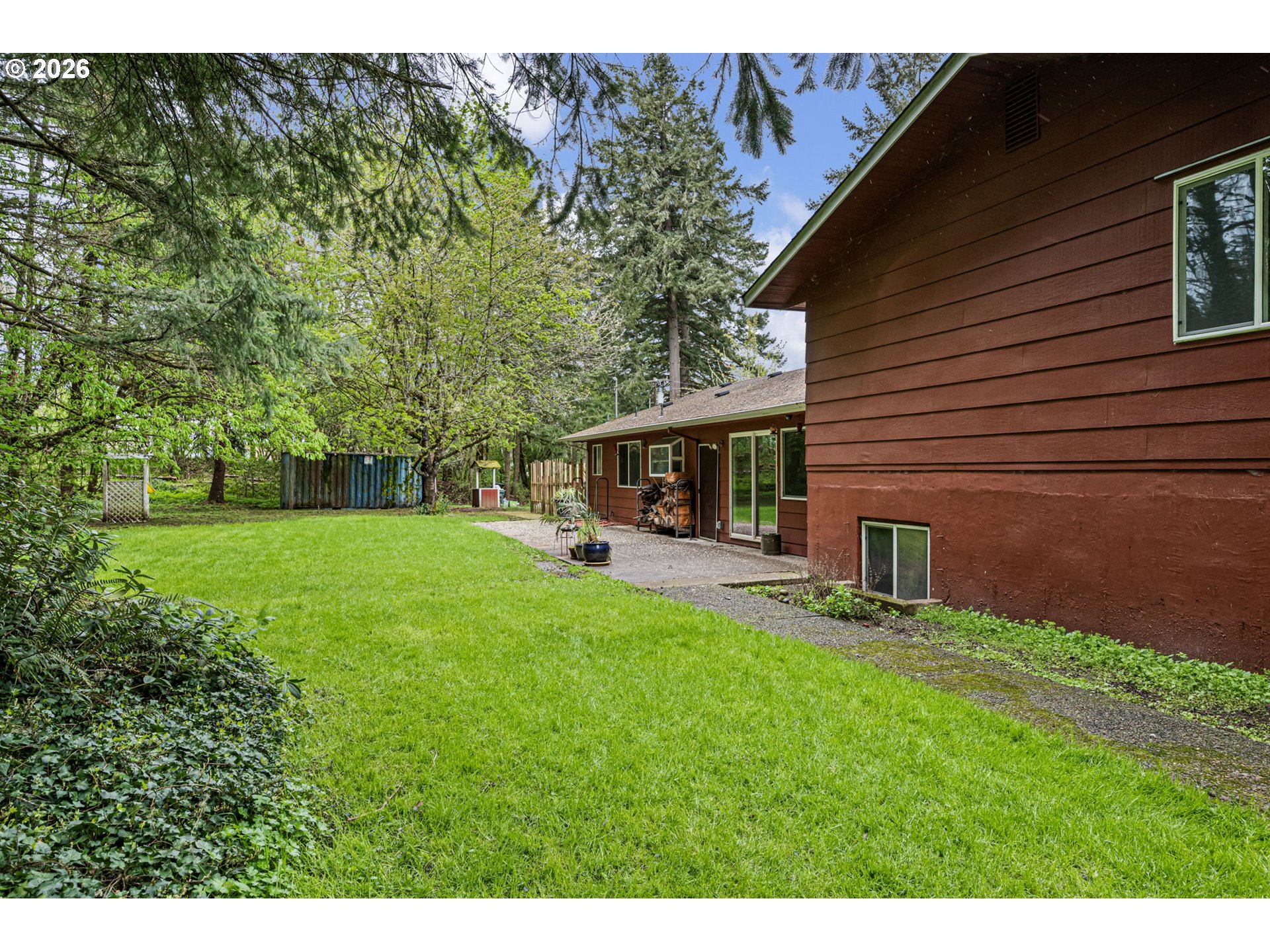 28974 Gimpl Hill Road Eugene, OR 97402 - Photo 38 of 48