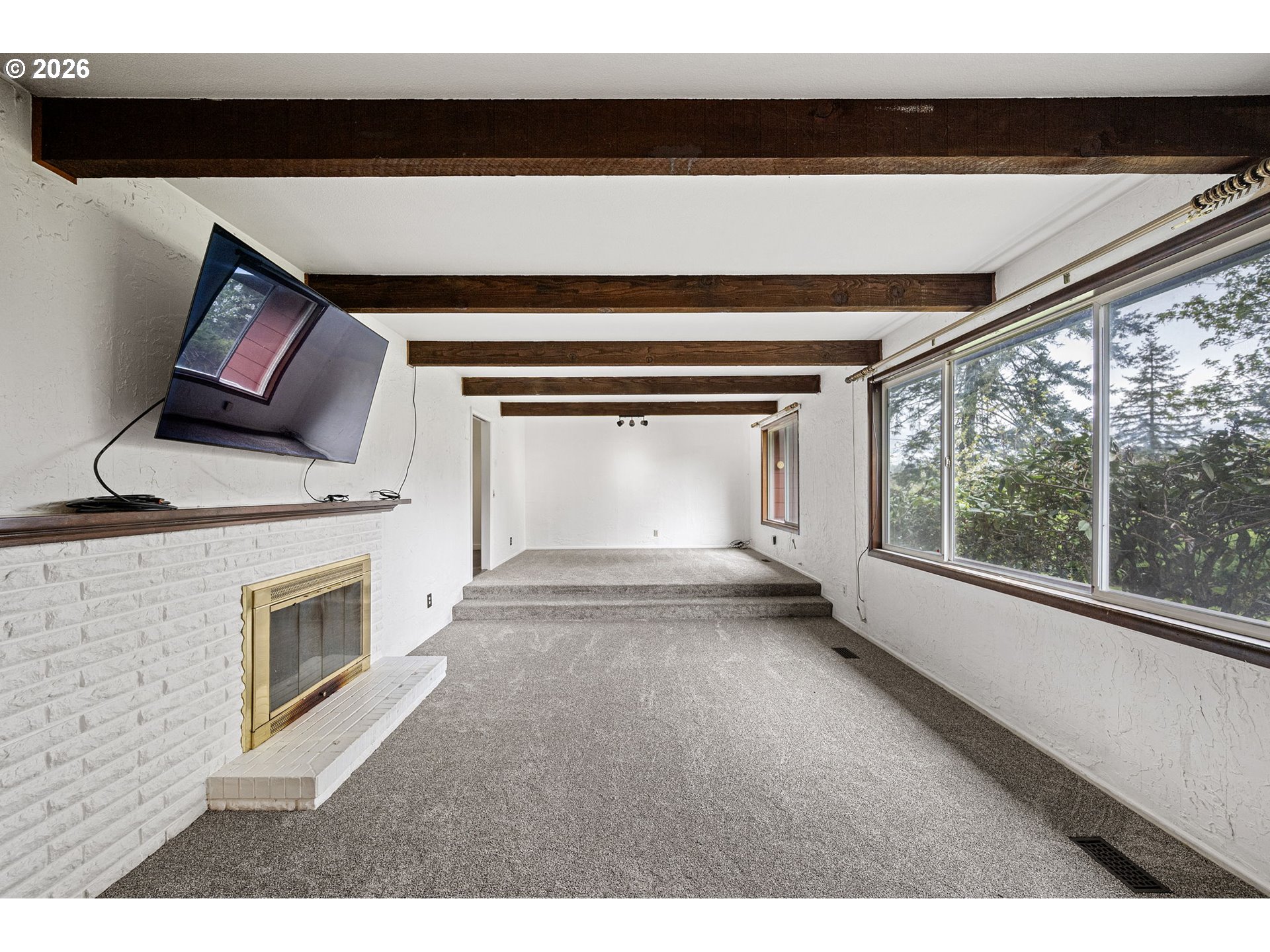 28974 Gimpl Hill Road Eugene, OR 97402 - Photo 6 of 48