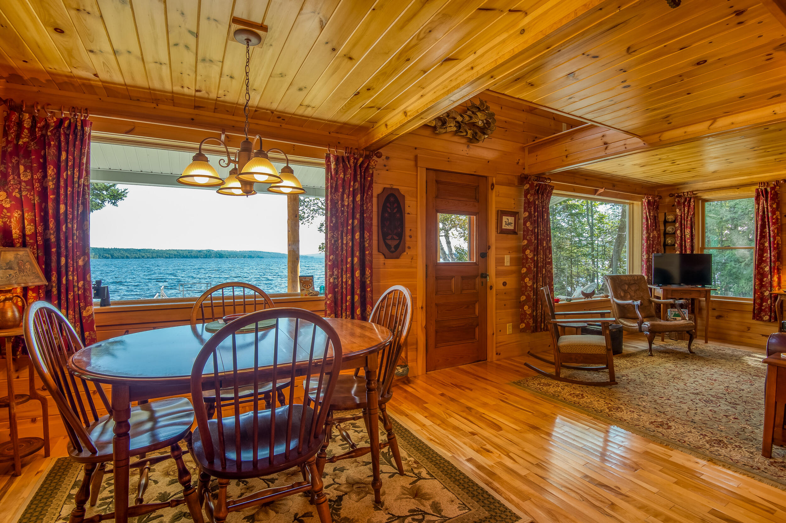 416 Rumford Road Rangeley, ME 04964 - Photo 17 of 39 _JRV8617_HDR