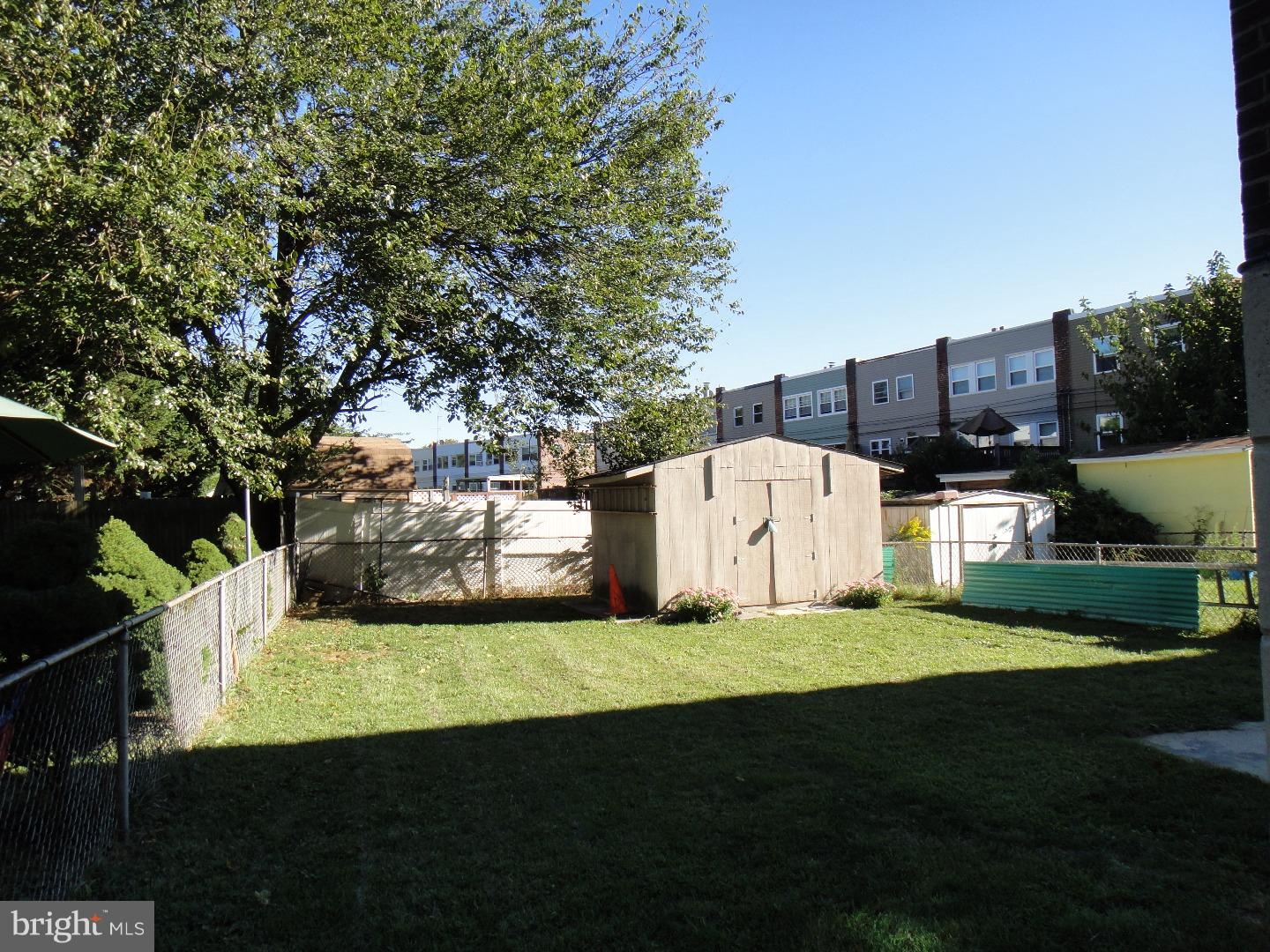 12211 Sweet Briar Road Philadelphia, PA 19154 - Photo 15 of 15