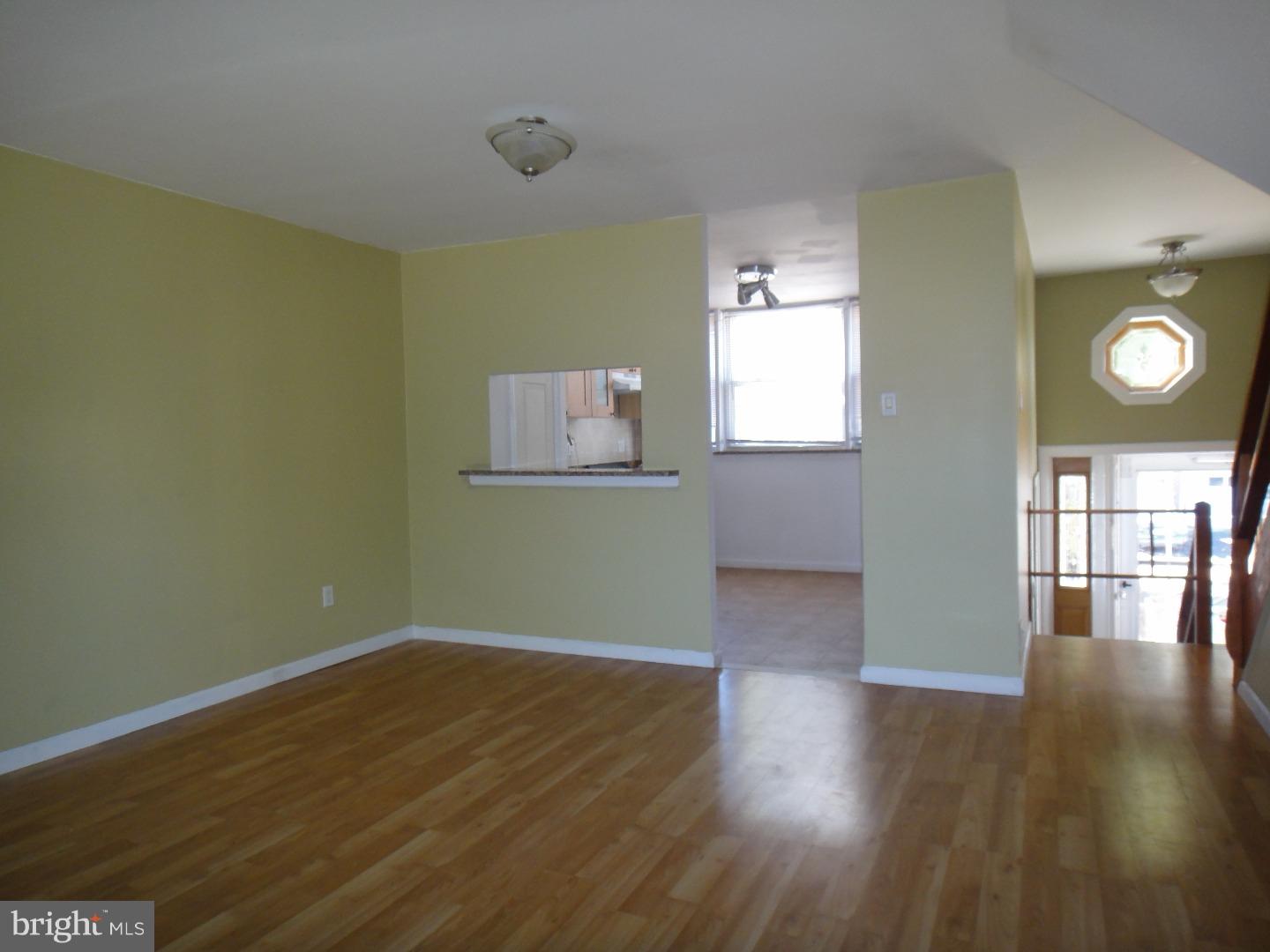 12211 Sweet Briar Road Philadelphia, PA 19154 - Photo 4 of 15