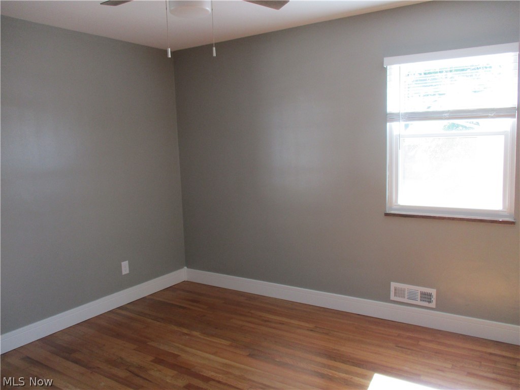 3017 Snow Road Parma, OH 44134 - Photo 14 of 23