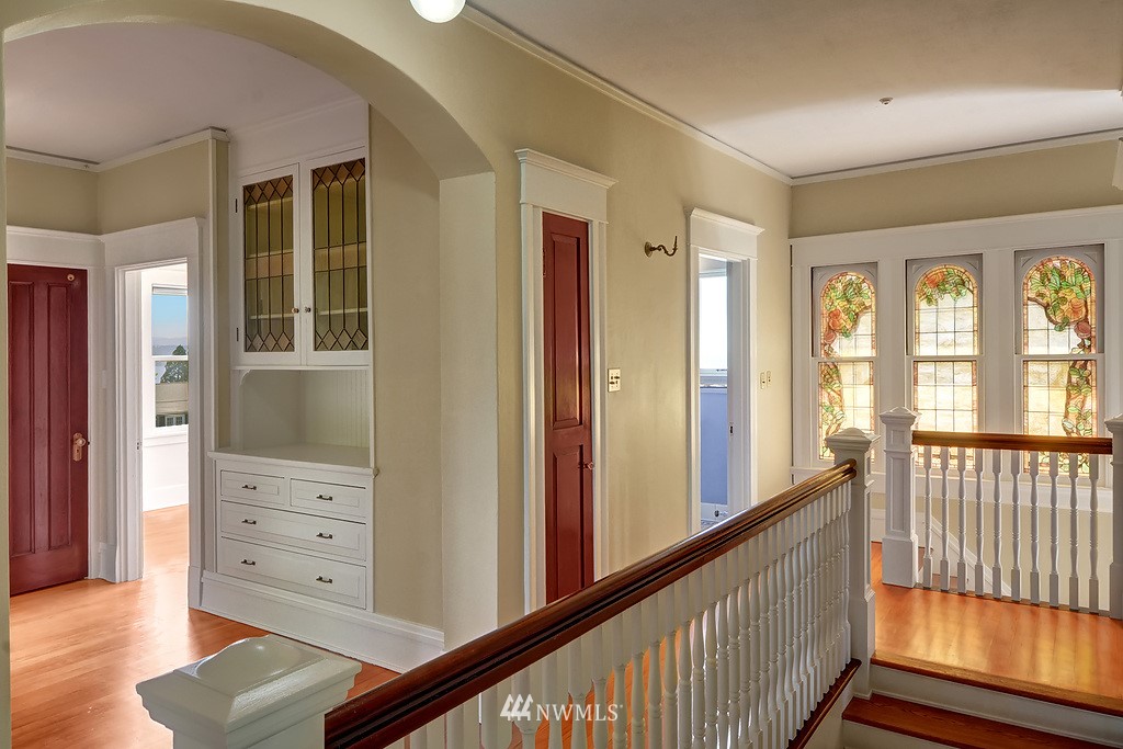 3211 South Dose Terrace Seattle, WA 98144 - Photo 12 of 25