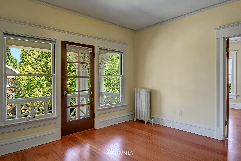 3211 South Dose Terrace Seattle, WA 98144 - Photo 15 of 25