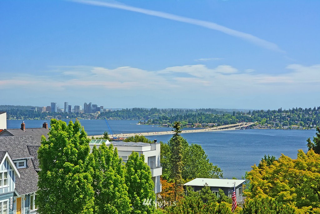 3211 South Dose Terrace Seattle, WA 98144 - Photo 25 of 25