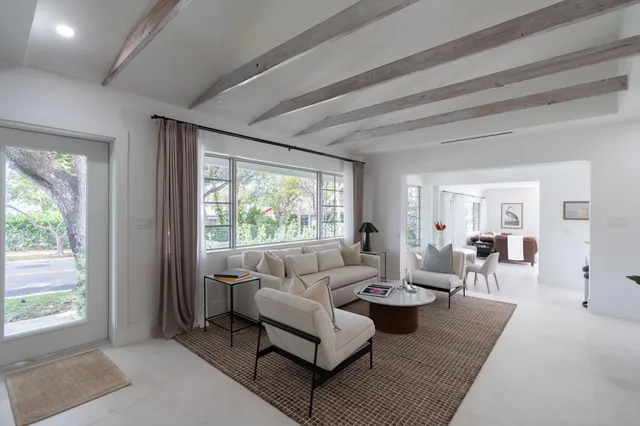 $2,295,000 | 2330 Lake Avenue, West Palm Beach, FL 33401