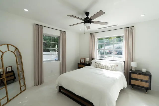 $2,295,000 | 2330 Lake Avenue, West Palm Beach, FL 33401