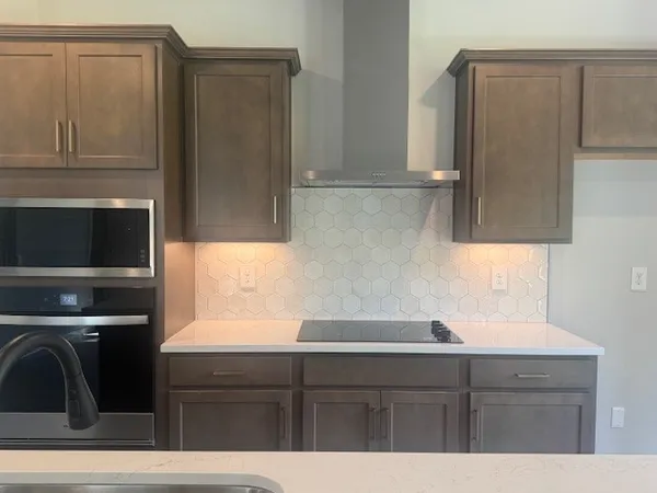 $489,990 | 4228 Henslowe Road, Columbia, TN 38401