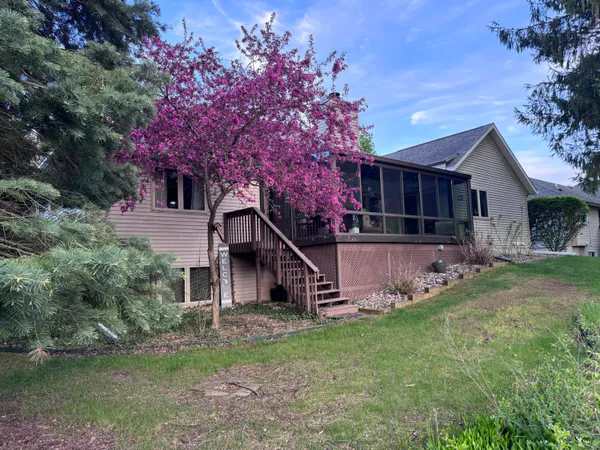 $429,000 | 8127 Robinbrook Street, Richland, MI 49083
