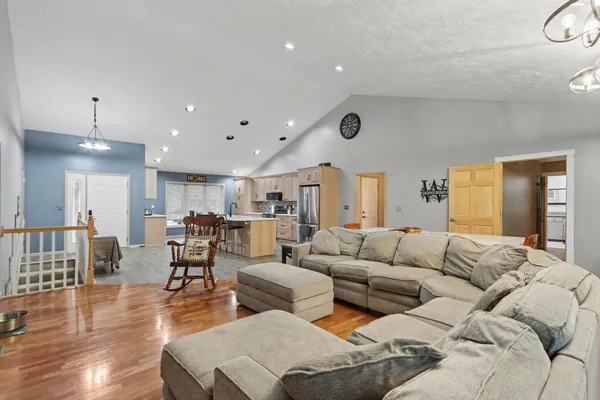 $429,000 | 8127 Robinbrook Street, Richland, MI 49083