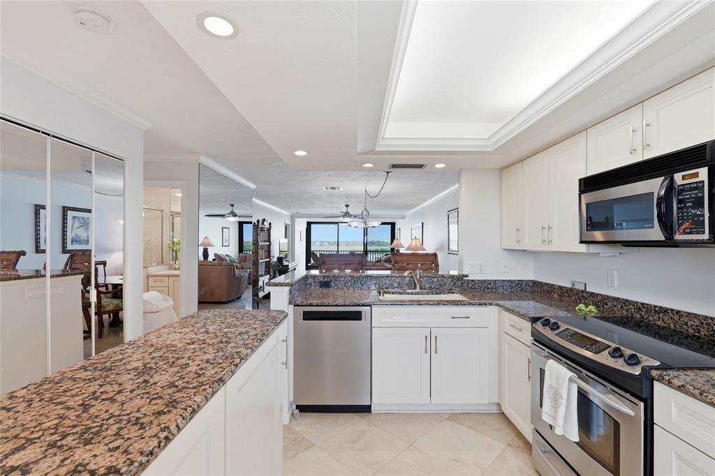 8977 Midnight Pass Road, Unit 519 Sarasota, FL 34242 - Photo 25 of 100 Gallery Image 25