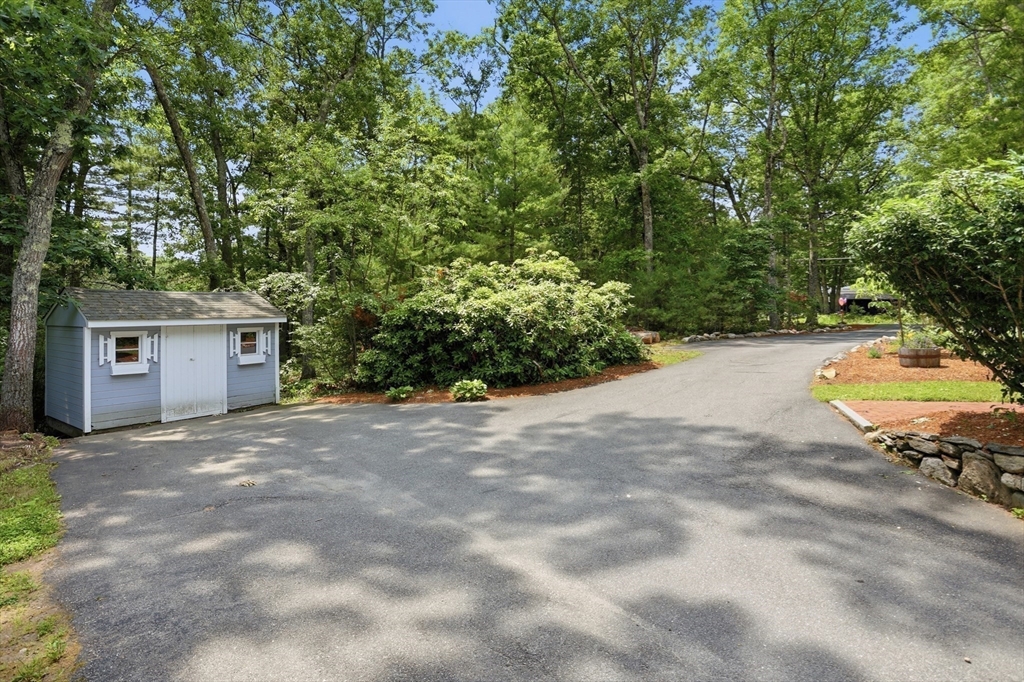 430 Heald Road Carlisle, MA 01741 - Photo 39 of 42