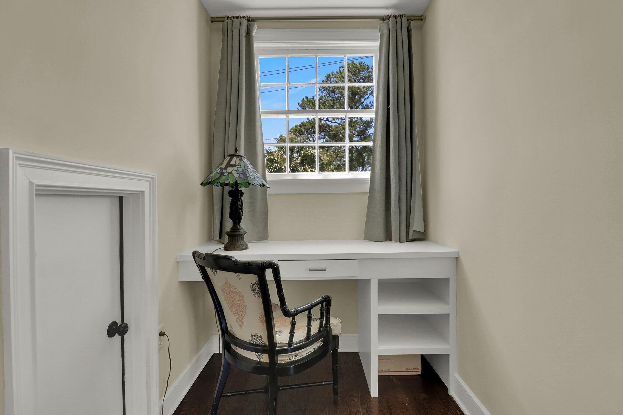 48 Barre Street Charleston, SC 29401 - Photo 38 of 64 CREM-48 Barre St staged-12