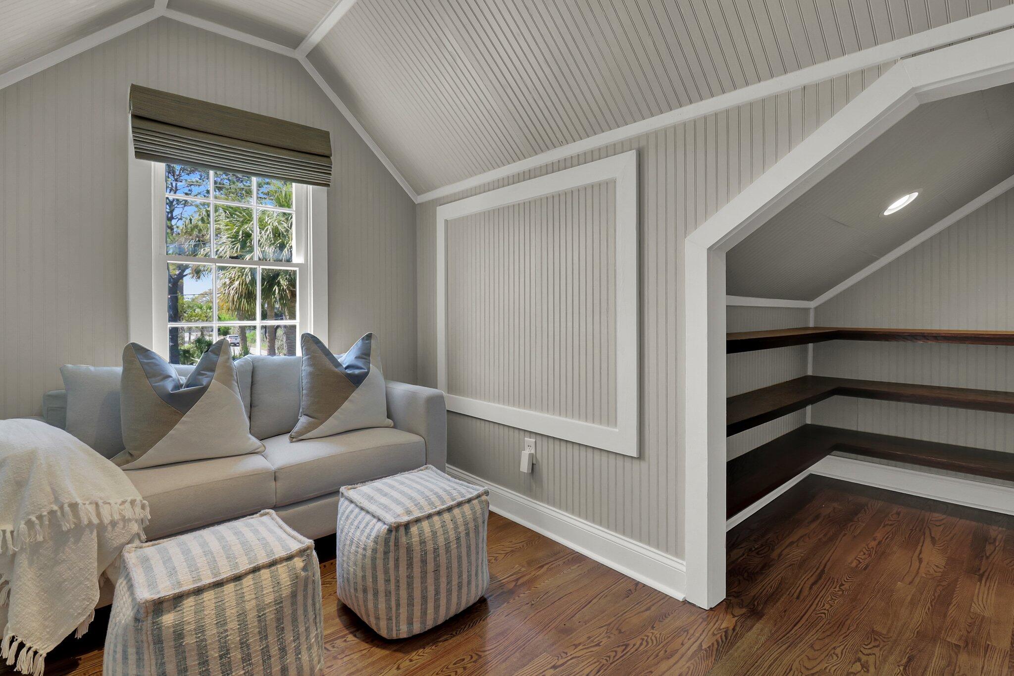 48 Barre Street Charleston, SC 29401 - Photo 45 of 64 CREM-48 Barre St staged-15