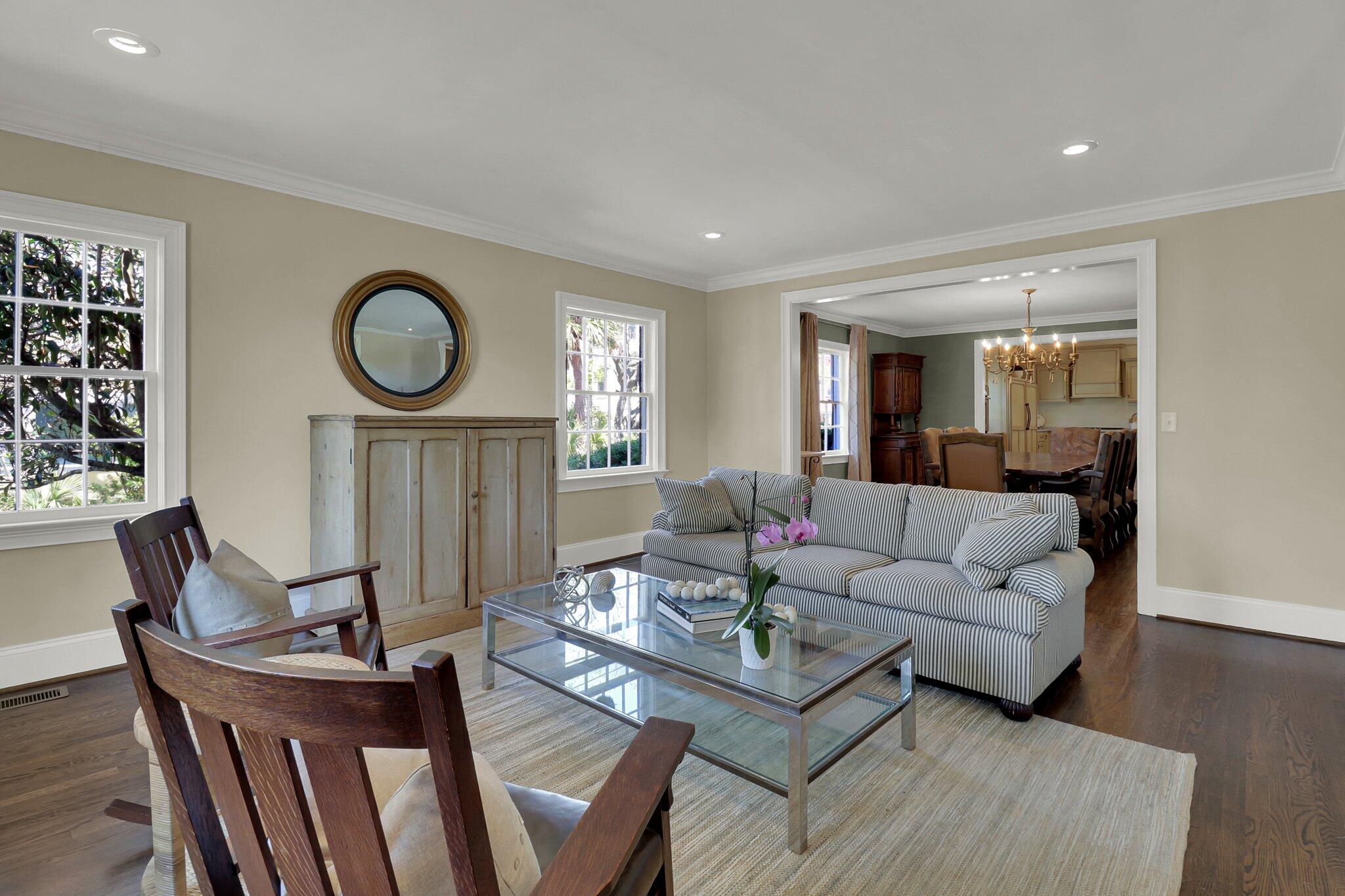 48 Barre Street Charleston, SC 29401 - Photo 8 of 64 CREM-48 Barre St staged-36