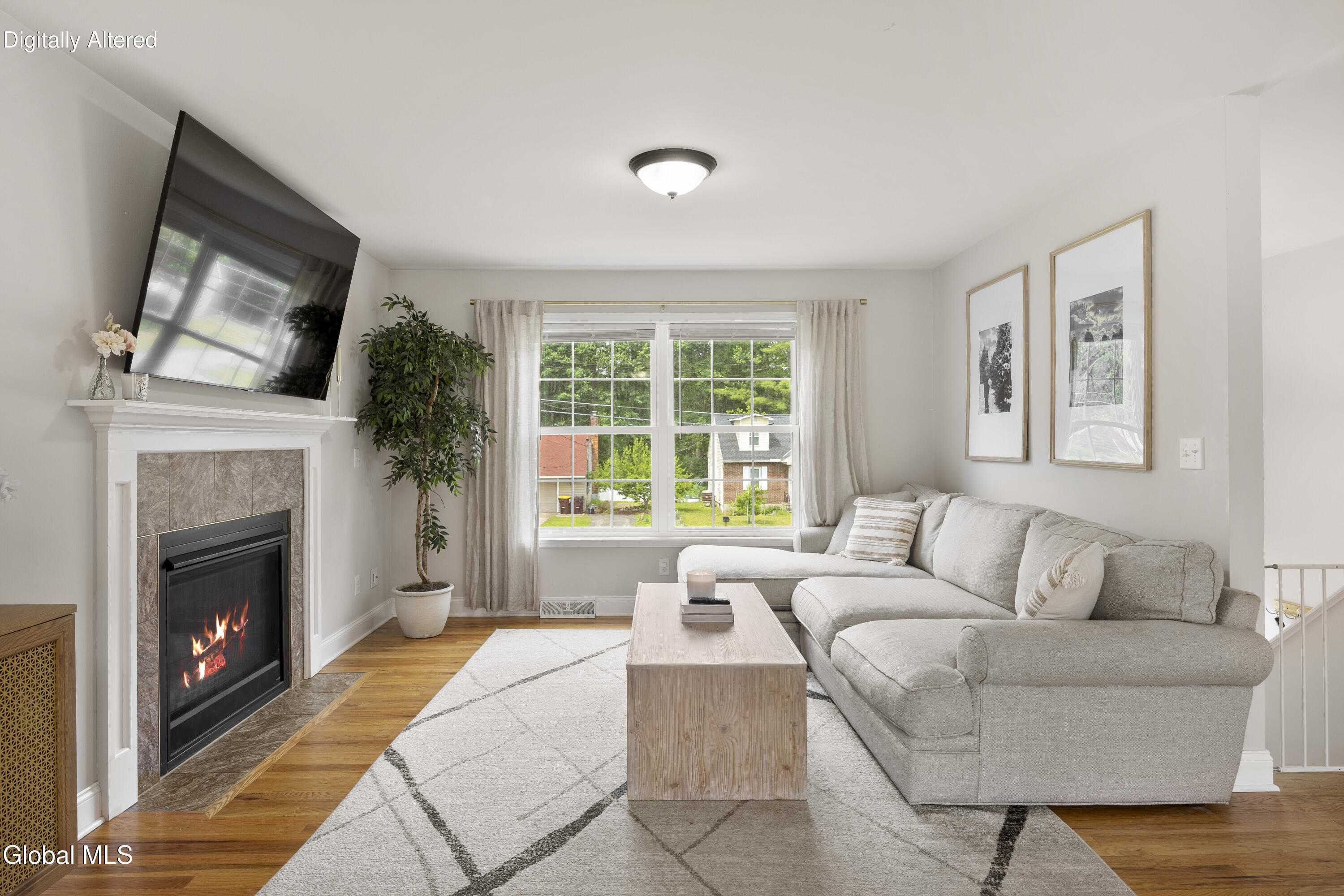 3062 Sunset Lane Schenectady, NY 12303 - Photo 6 of 37 6
