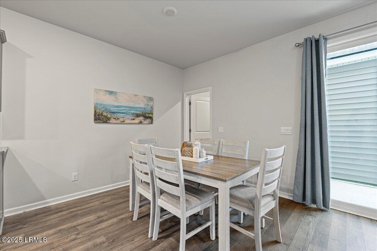 86 Slater Street Bluffton, SC 29909 - Photo 14 of 42 12-Dining Area