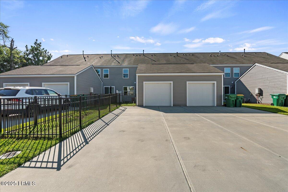 86 Slater Street Bluffton, SC 29909 - Photo 26 of 42 25-Exterior Back