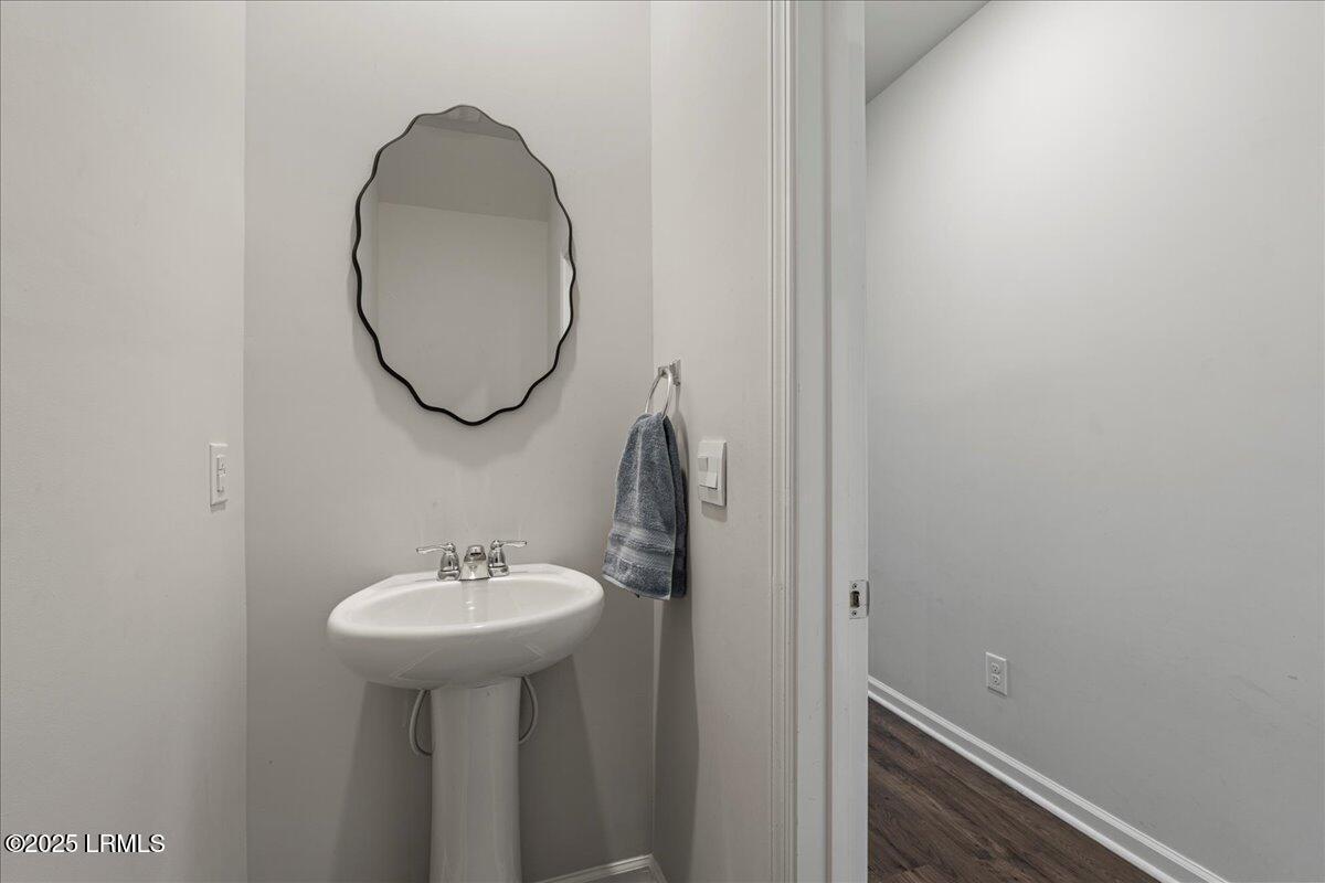 86 Slater Street Bluffton, SC 29909 - Photo 10 of 42 06-Half Bath