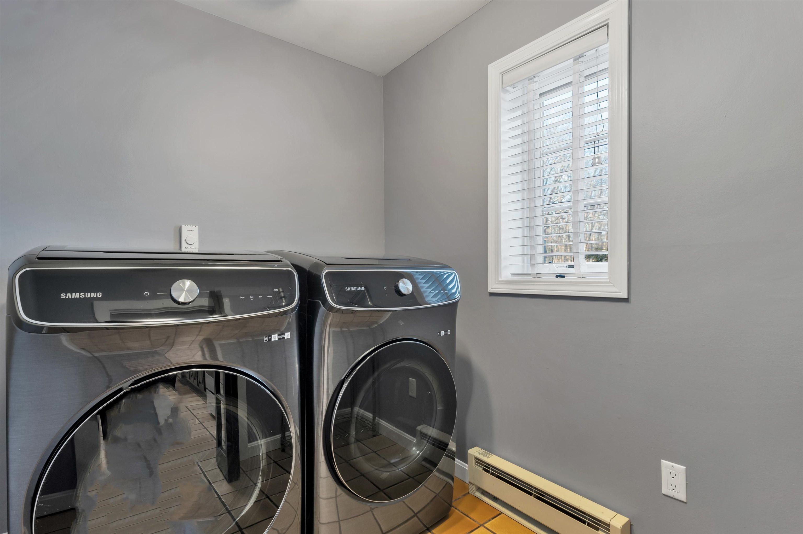 93 Perley Road Francestown, NH 03043 - Photo 19 of 57