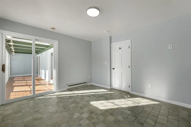 $554,900 | 93 Perley Road, Francestown, NH 03043