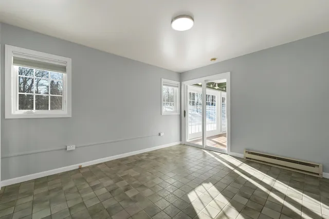 $554,900 | 93 Perley Road, Francestown, NH 03043