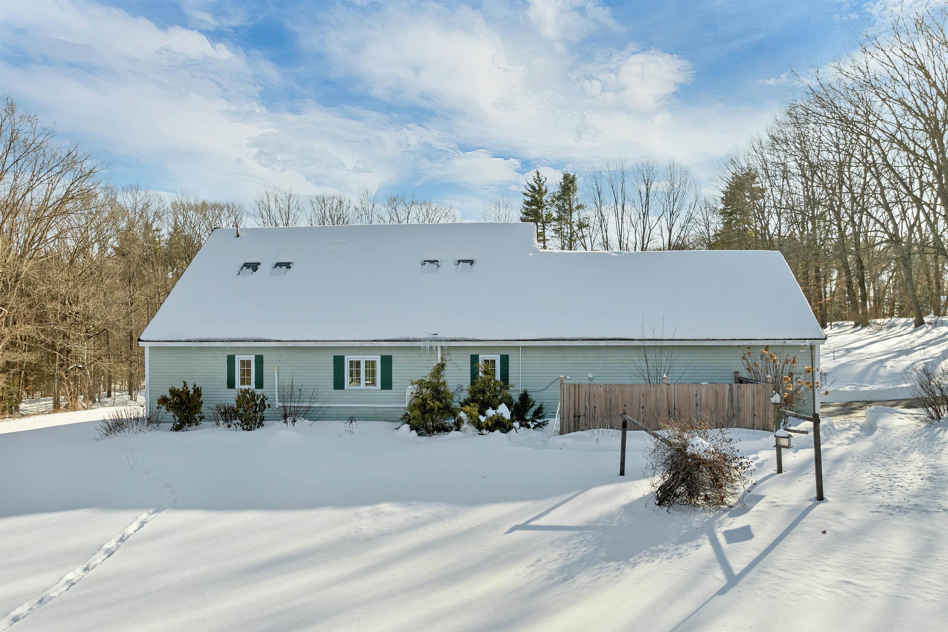 93 Perley Road Francestown, NH 03043 - Photo 4 of 57