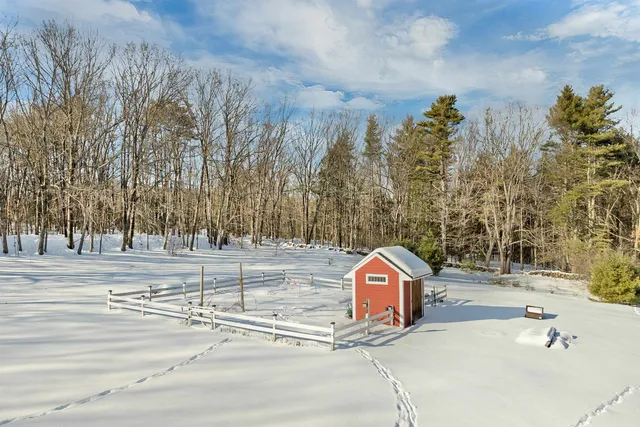 $554,900 | 93 Perley Road, Francestown, NH 03043