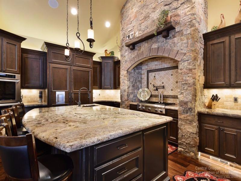 64470 Research Road Bend, OR 97703 - Photo 8 of 25 Thermadore stainless steel appliances wi