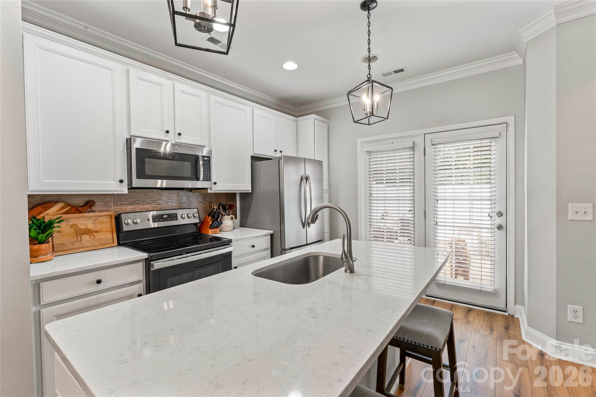 343 Hurston Circle Charlotte, NC 28208 - Photo 11 of 37