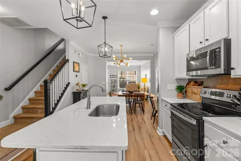 $424,000 | 343 Hurston Circle, Charlotte, NC 28208