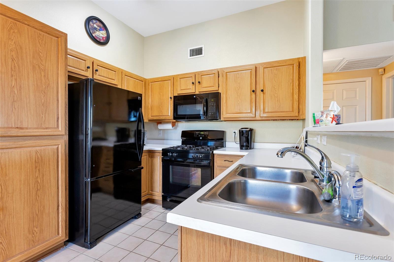 3876 East Canyon Ranch Road, Unit 203 Highlands Ranch, CO 80126 - Photo 8 of 15 Gallery Image 8