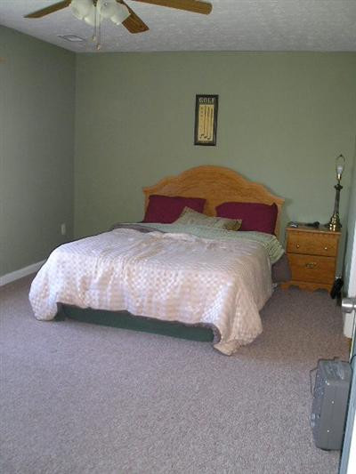 848 Cedarwood Road Lexington, KY 40511 - Photo 3 of 9 Roomy master bedroom features walk in cl