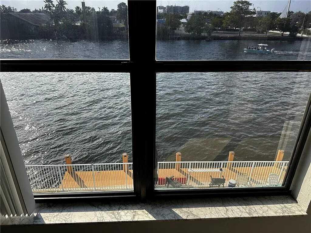 105 South Riverside Drive, Unit 303 Pompano Beach, FL 33062 - Photo 30 of 36 PHOTO-2025-11-07-07-03-23 2