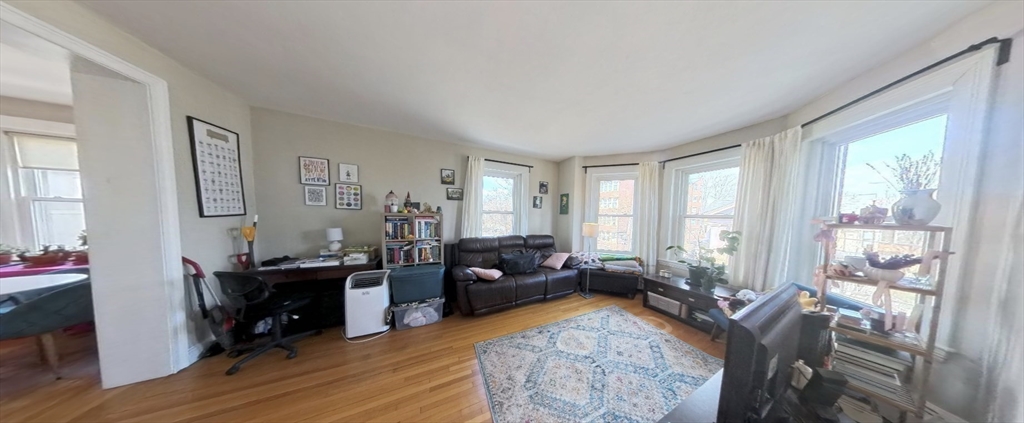 18 Centre Street, Unit 304 Cambridge, MA 02139 - Photo 2 of 17