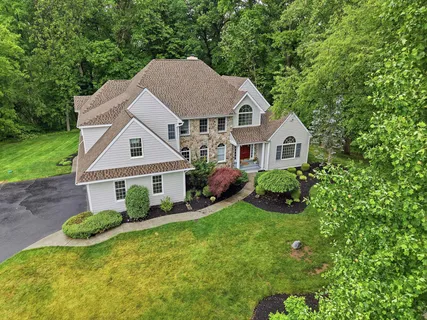 $1,100,000 | 206 Vernet Drive, Hockessin, DE 19707
